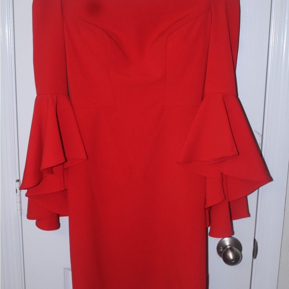 Faviana Size 2 Red Long Sleeve Dress with Flared Cuffs